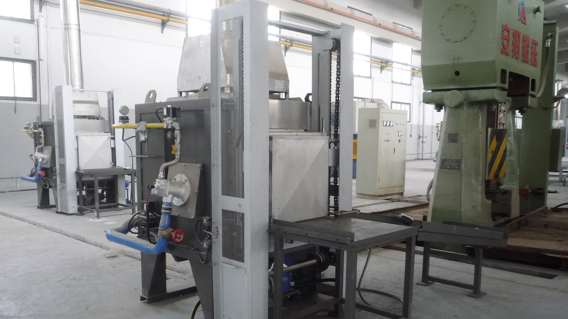 Forno industriale per Box furnace for forging | Pagnotta Termomeccanica